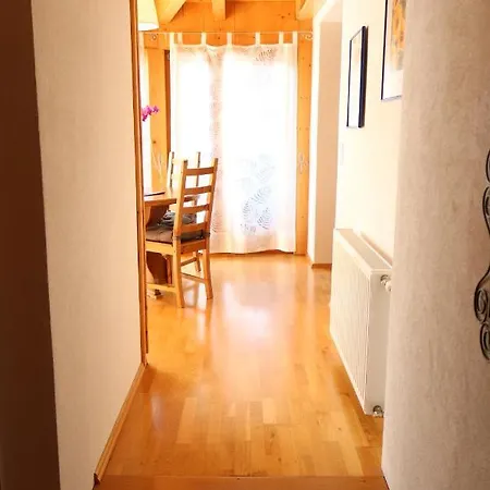 Appartamento Haus Poeckl *